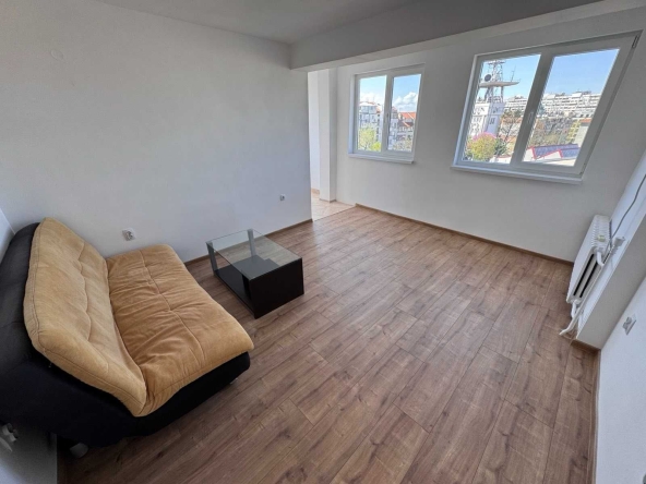 Многостаен апартамент в Бургас, Лазур - 92 кв.м за 2055 €/кв.м - Снимка #1