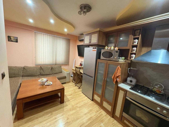 Дава се под наем Двустаен апартамент в Разград, Орел - 78 кв.м за 255 € - Снимка #1