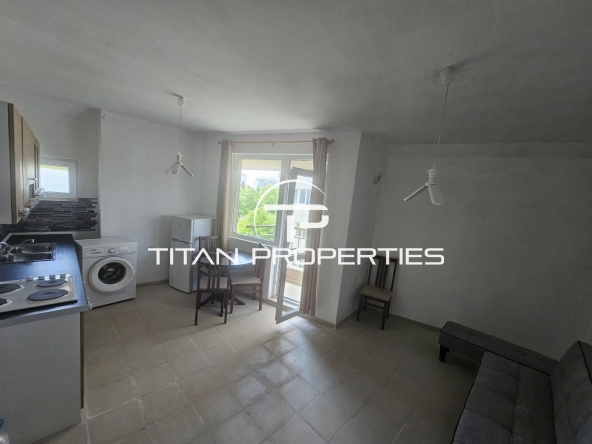 Дава се под наем Двустаен апартамент в Бургас, Славейков - 45 кв.м за 255 € - Снимка #1