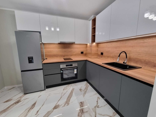 Дава се под наем Двустаен апартамент в София, Надежда 1 - 68 кв.м за 449 € - Снимка #1