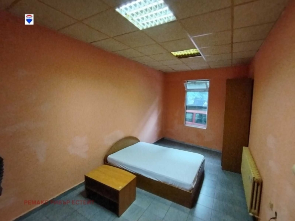 Дава се под наем  в Русе, Хъшове - 28 кв.м за 102 € - Снимка #1