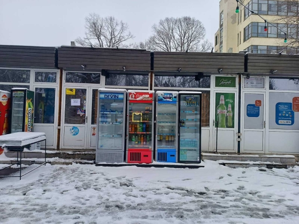 Дава се под наем Магазин в Добрич, Дружба 1 - 50 кв.м за 510 € - Снимка #1