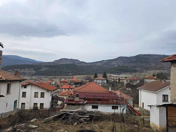 Къща в с. Павелско, Област Смолян - 150 кв.м за 476 €/кв.м - Снимка #1