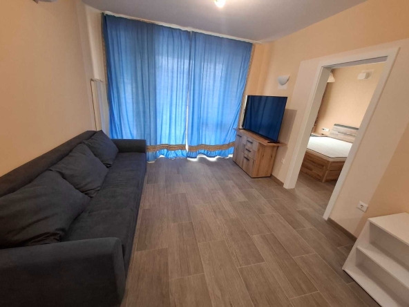 Дава се под наем Двустаен апартамент в София, Гео Милев - 62 кв.м за 561 € - Снимка #1