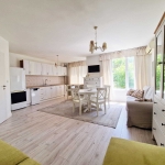 Дава се под наем Тристаен апартамент в Благоевград, Широк център - 102 кв.м за 586.5 € - Снимка #1