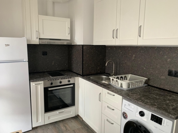 Дава се под наем Двустаен апартамент в Варна, Лятно кино Тракия - 60 кв.м за 550 € - Снимка #1