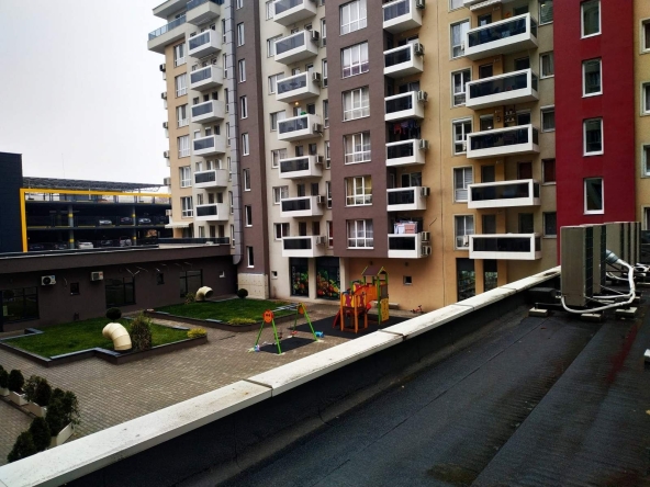 Дава се под наем Двустаен апартамент в Пловдив, Западен - 57 кв.м за 408 € - Снимка #1