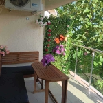 Дава се под наем Двустаен апартамент в к.к. Св.Св. Константин и Елена - 60 кв.м за 612 € - Снимка #1