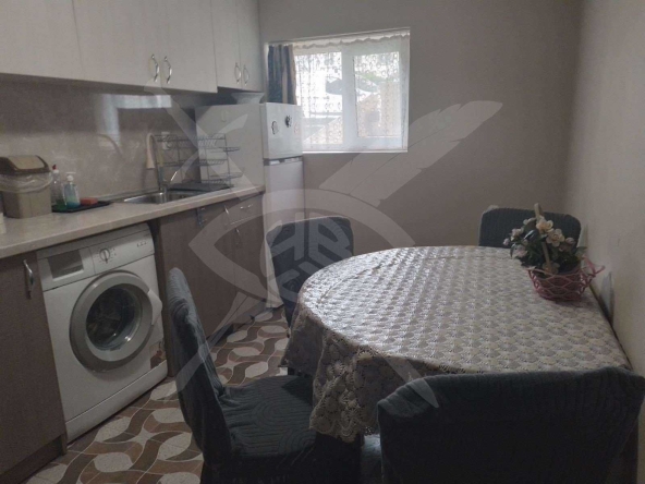 Тристаен апартамент в Варна, Център - 60 кв.м за 2834 €/кв.м - Снимка #1