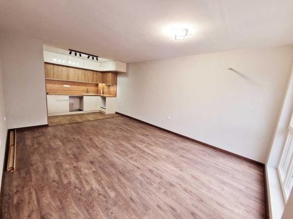 Двустаен апартамент в Пловдив, Остромила - 70 кв.м за 1743 €/кв.м - Снимка #1