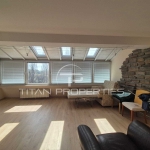 Тристаен апартамент в Пловдив, Кършияка - 220 кв.м за 2037 €/кв.м - Снимка #1