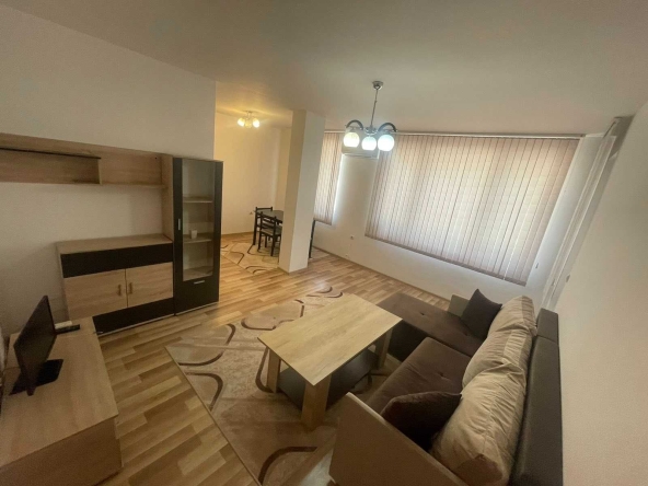 Дава се под наем Двустаен апартамент в Пловдив, Съдийски - 75 кв.м за 382.5 € - Снимка #1