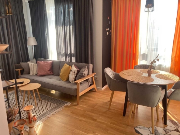 Дава се под наем Двустаен апартамент в София, Витоша - 65 кв.м за 459 € - Снимка #1