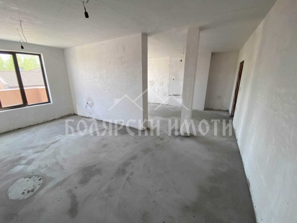 Тристаен апартамент в Велико Търново, Бузлуджа - 148 кв.м за 1157 €/кв.м - Снимка #1