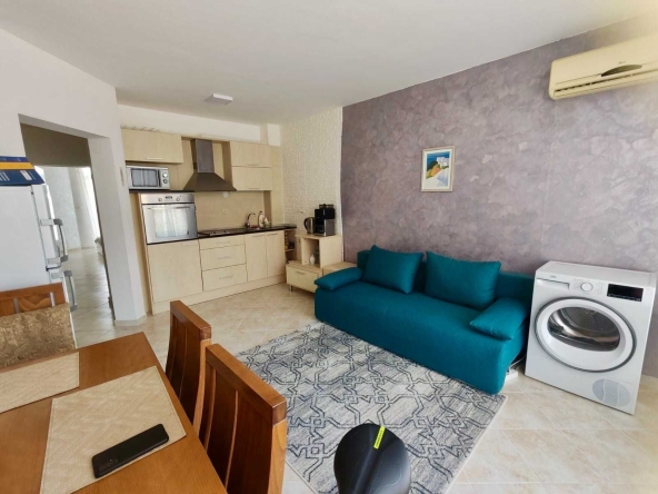 Двустаен апартамент в с. Кошарица, Област Бургас - 70 кв.м за 713 €/кв.м - Снимка #1