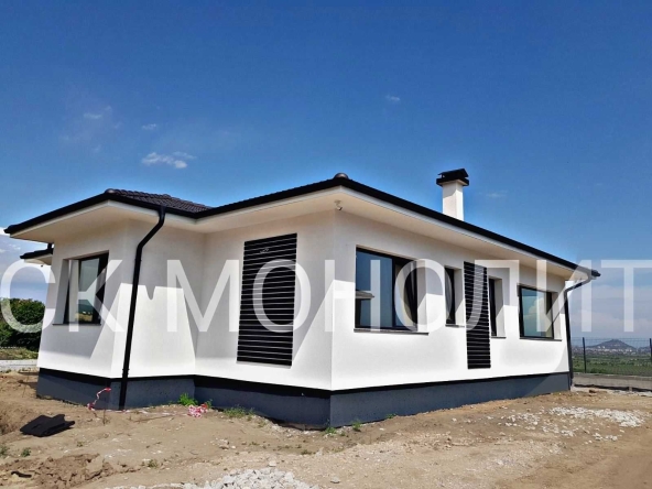 Къща в с. Белащица, Област Пловдив - 160 кв.м за 1750 €/кв.м - Снимка #1