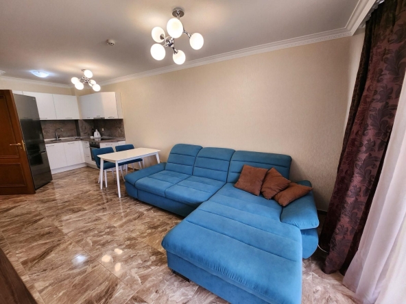Двустаен апартамент в Бургас, Долно Езерово - 61 кв.м за 2214 €/кв.м - Снимка #1