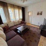 Дава се под наем Тристаен апартамент в Бургас, Възраждане - 78 кв.м за 535.5 € - Снимка #1