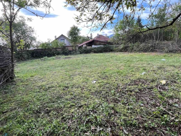 Парцел в Пирдоп - 595 кв.м за 78 €/кв.м - Снимка #1