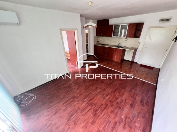 Дава се под наем Двустаен апартамент в Бургас, Изгрев - 70 кв.м за 306 € - Снимка #1