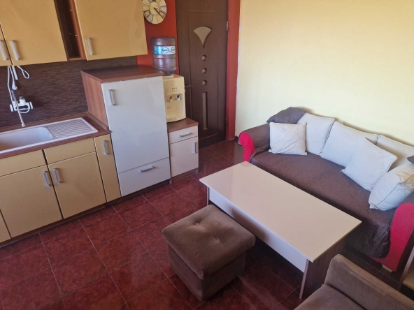 Тристаен апартамент в Ямбол, Боровец - 68 кв.м за 1125 €/кв.м - Снимка #1