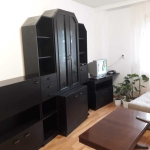 Дава се под наем Тристаен апартамент в Враца, Център - 92 кв.м за 331.5 € - Снимка #1