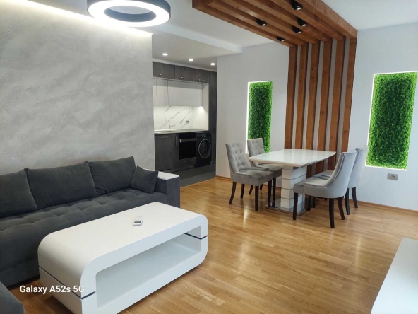 Двустаен апартамент в София, 7-ми 11-ти километър - 70 кв.м за 3858 €/кв.м - Снимка #1