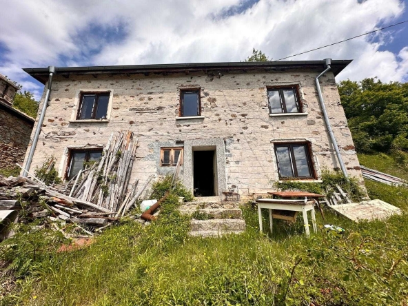 Къща в с. Кръстатица, Област Смолян - 110 кв.м за 482 €/кв.м - Снимка #1