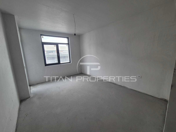 Тристаен апартамент в Пловдив, Младежки Хълм - 123 кв.м за 1830 €/кв.м - Снимка #1