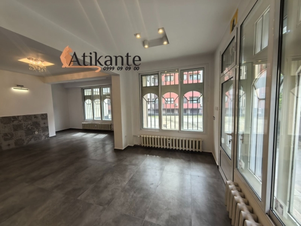 Дава се под наем Магазин в София, Изгрев - 61 кв.м за 750 € - Снимка #1