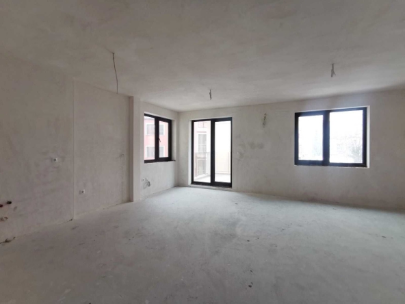 Двустаен апартамент в Русе, Широк център - 74 кв.м за 1300 €/кв.м - Снимка #1