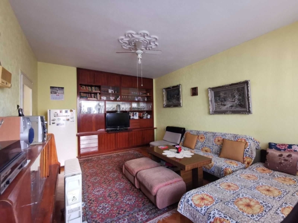 Тристаен апартамент в Русе, Алеи Възраждане - 85 кв.м за 1636 €/кв.м - Снимка #1