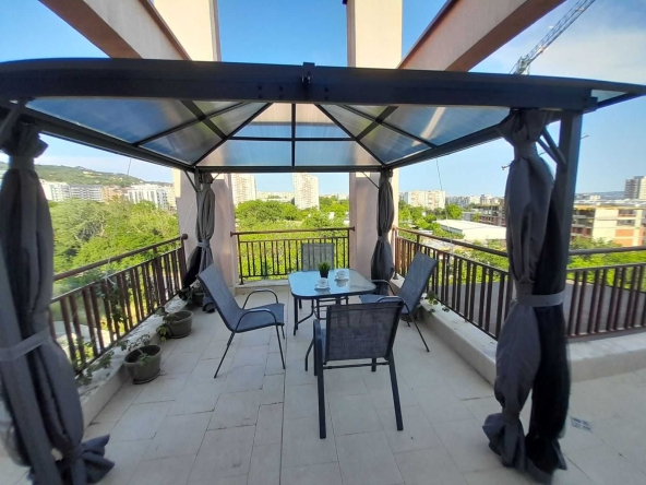 Дава се под наем Двустаен апартамент в Варна, Възраждане 1 - 80 кв.м за 500 € - Снимка #1