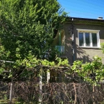 Къща в Берковица - 205 кв.м за 398 €/кв.м - Снимка #1