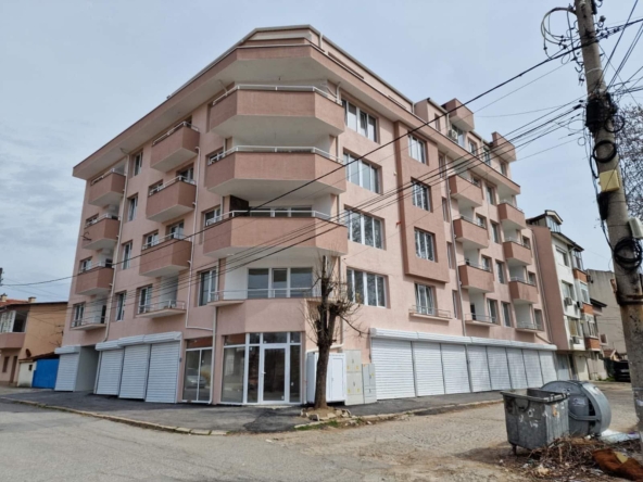 Двустаен апартамент в Ботевград - 71 кв.м за 1437 €/кв.м - Снимка #1