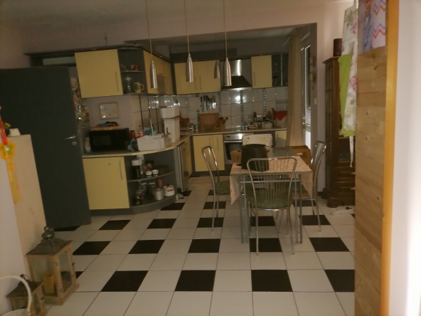 Многостаен апартамент в Ботевград - 123 кв.м за 1830 €/кв.м - Снимка #1