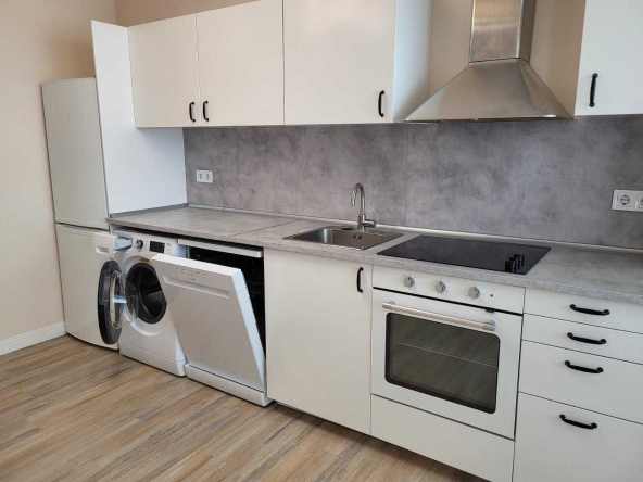 Тристаен апартамент в Пловдив, Тракия - 157 кв.м за 1529 €/кв.м - Снимка #1