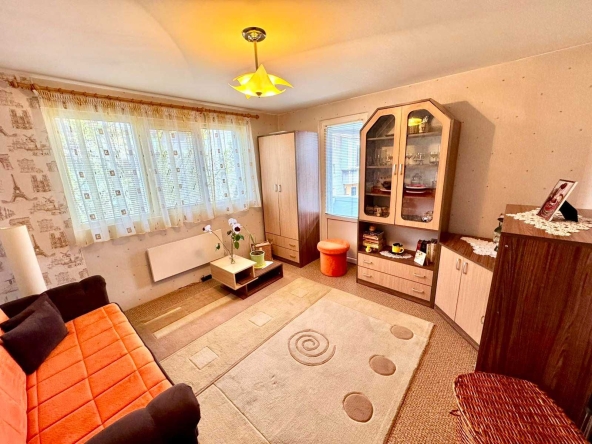 Етаж от къща в Русе, Център - 88 кв.м за 1057 €/кв.м - Снимка #1