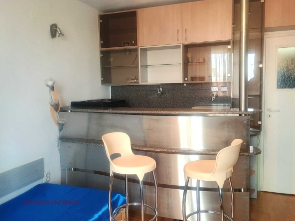 Дава се под наем Едностаен апартамент в София, Център - 31 кв.м за 407.49 € - Снимка #1