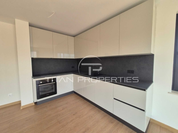 Тристаен апартамент в Пловдив, Коматево - 113 кв.м за 1268 €/кв.м - Снимка #1