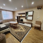 Дава се под наем Тристаен апартамент в Пловдив, Център - 90 кв.м за 331.5 € - Снимка #1