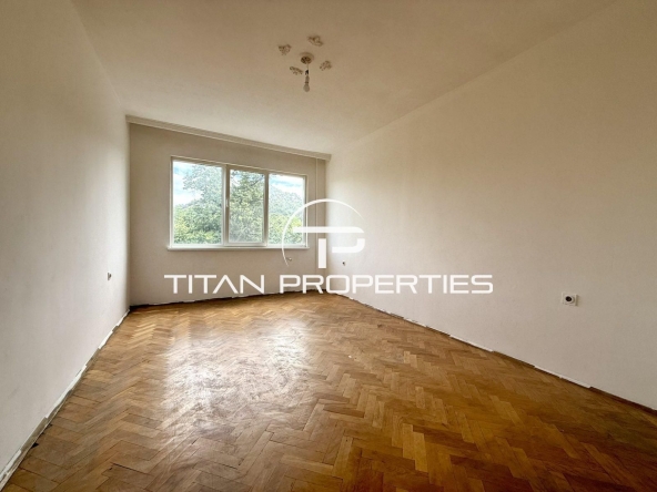 Тристаен апартамент в Пловдив, Младежки Хълм - 124 кв.м за 1686 €/кв.м - Снимка #1