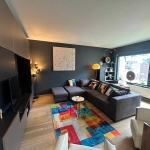 Дава се под наем Тристаен апартамент в София, Център - 80 кв.м за 561 € - Снимка #1