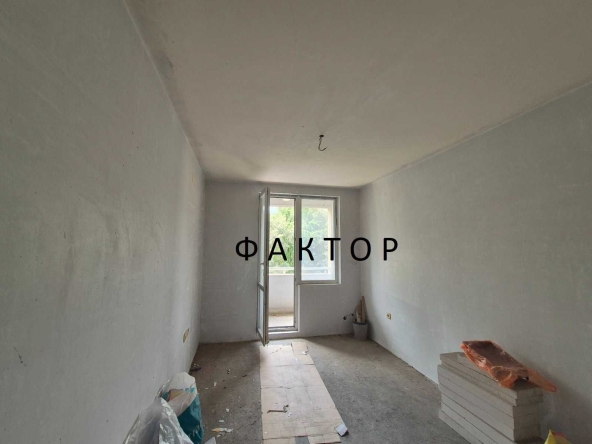 Двустаен апартамент в Пловдив, Център - 68 кв.м за 2206 €/кв.м - Снимка #1