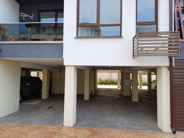 Дава се под наем Гараж / Паркомясто в Бургас, Сарафово - 20 кв.м за 76.5 € - Снимка #1