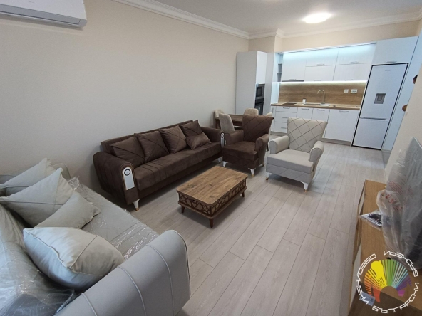 Дава се под наем Двустаен апартамент в Бургас, Изгрев - 67 кв.м за 510 € - Снимка #1