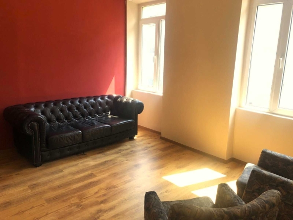 Дава се под наем Офис в София, Център - 80 кв.м за 700 € - Снимка #1