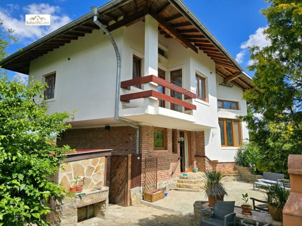 Къща в с. Къпиново, Област Велико Търново - 180 кв.м за 1111 €/кв.м - Снимка #1