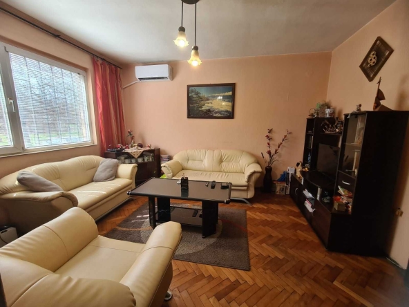 Двустаен апартамент в София, Захарна фабрика - 54 кв.м за 1760 €/кв.м - Снимка #1