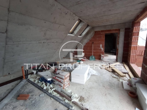 Двустаен апартамент в София, Банишора - 66 кв.м за 2315 €/кв.м - Снимка #1